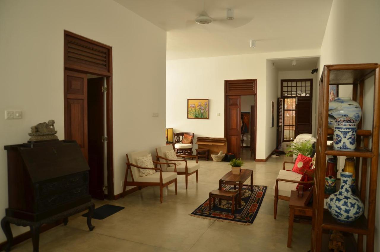 Sayura House Hotel Colombo Luaran gambar