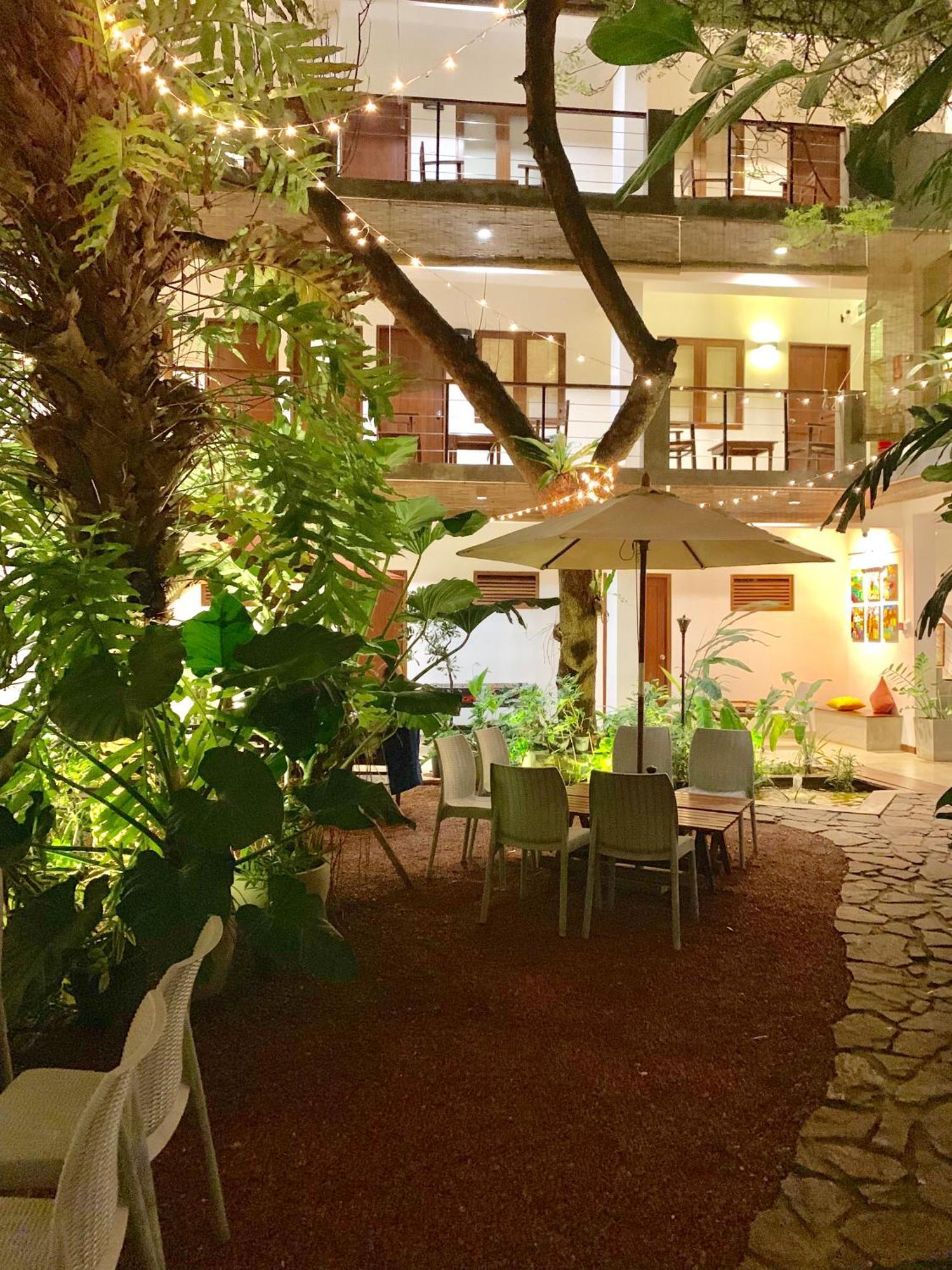 Sayura House Hotel Colombo Luaran gambar